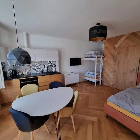 מלון דירות 5 Luxusnich Apartmanu V Srdci Jeseniku *